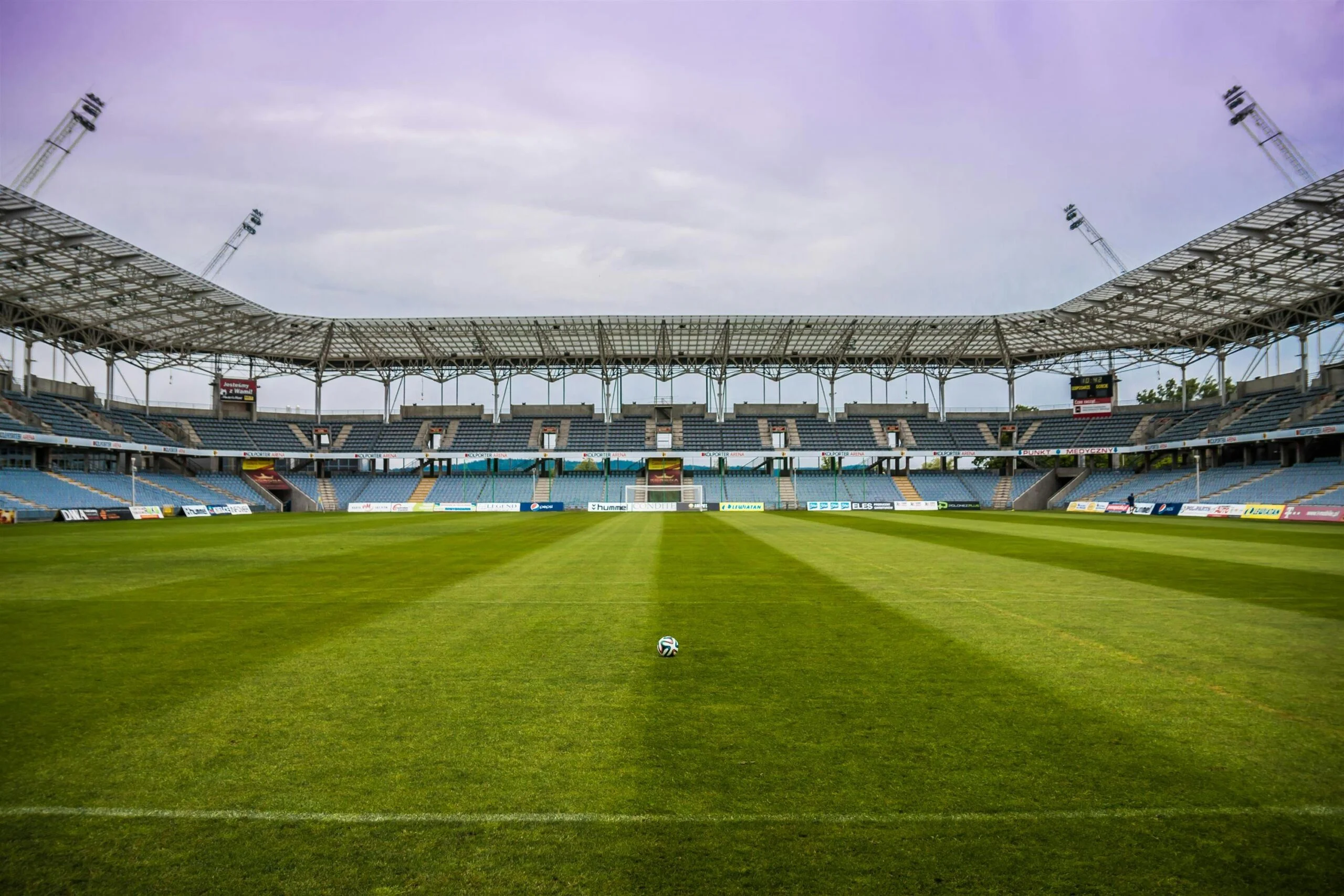 SportNetPro početna - sveobuhvatna analiza i predikcija sportskih utakmica. Najnovije vesti, rezultati i detaljne analize uz napredne aplikacije za statistiku na SportNetPro